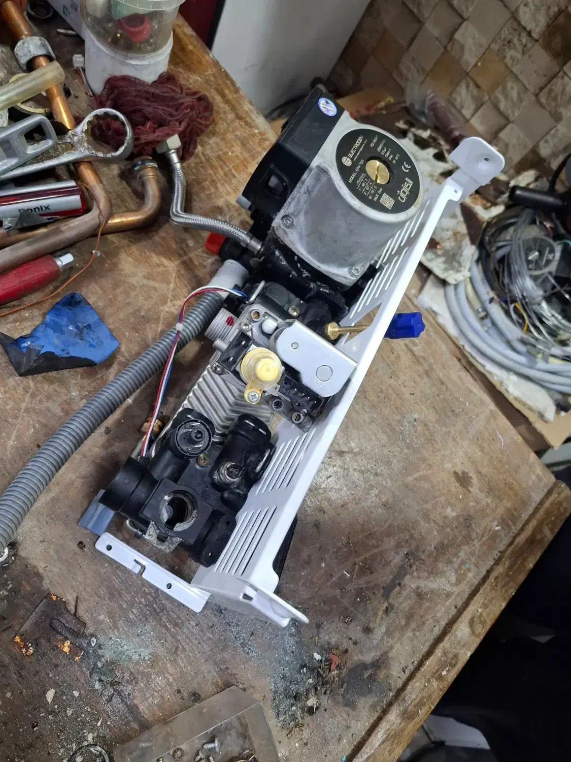 تعمیرات نصب پکیج دیواری،رادیاتور،شیرالات|خدمات پیشه و مهارت|کلارآباد, |دیوار