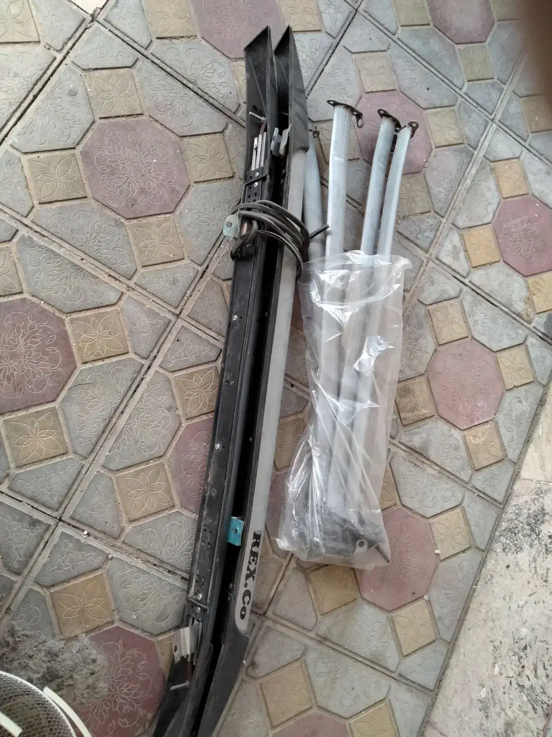 باربند پژو|قطعات یدکی و لوازم جانبی|مراغه, |دیوار