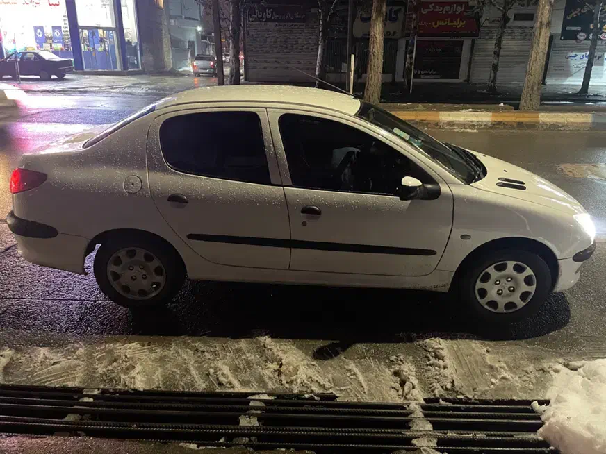 ۲۰۶ SD v1|خودرو سواری و وانت|نیشابور, راه آهن|دیوار