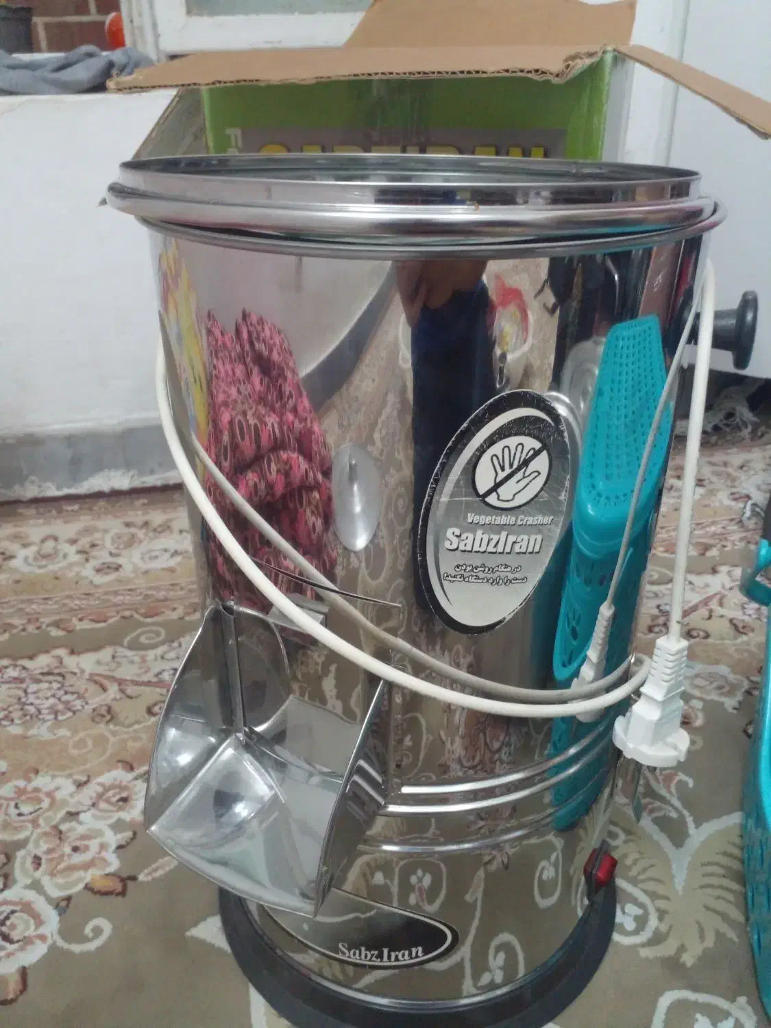 سبزی خوردکن سبز ایران|خردکن، آسیاب، غذاساز|قم, زنبیل آباد|دیوار