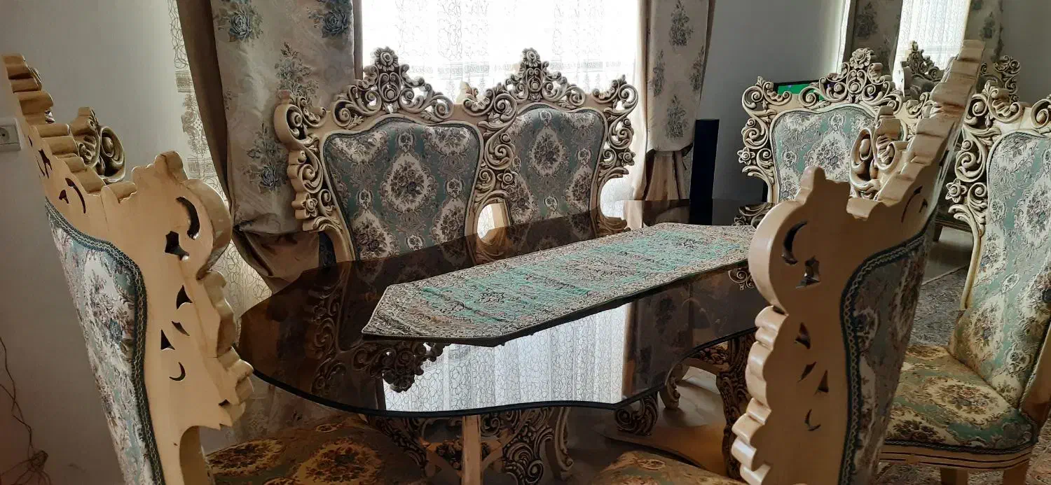 مبلمان|میز و صندلی غذاخوری|شبستر, |دیوار