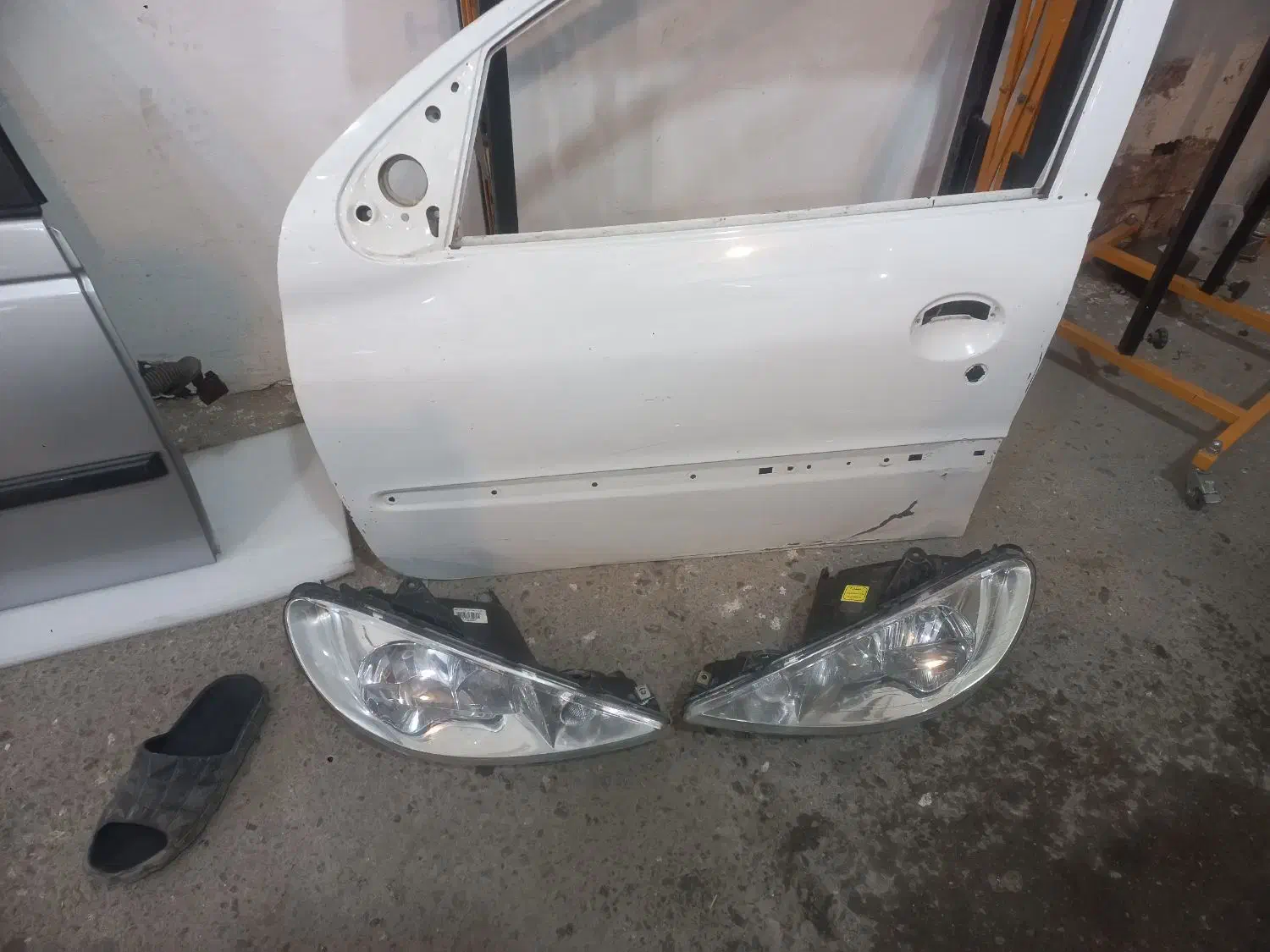 لوازم ماشین|قطعات یدکی و لوازم جانبی|بروجرد, |دیوار