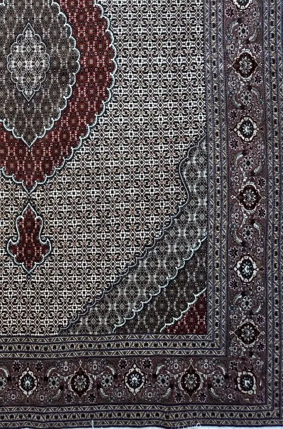 ۹ متری ۴۰ رج ماهی کرم تبریز|فرش|تهران, نارمک|دیوار