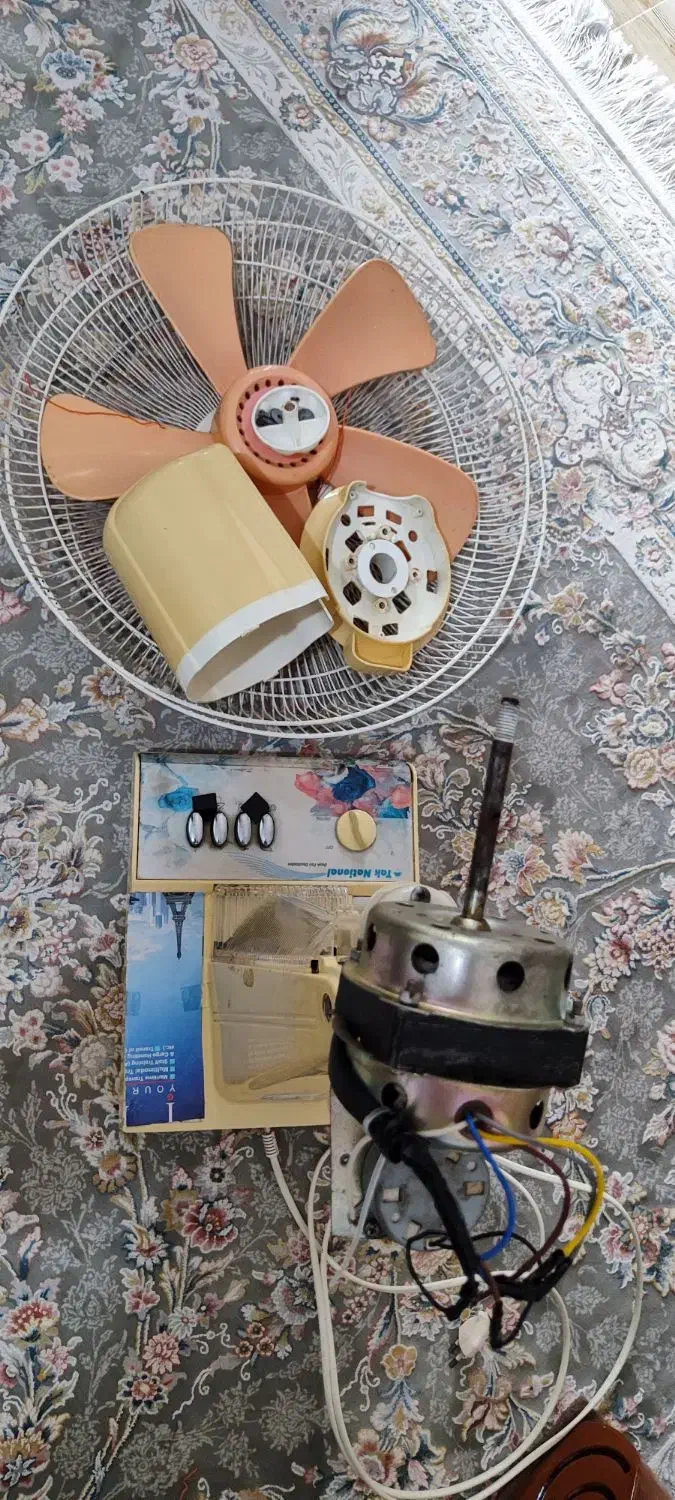 فروش پنکه رومیزی- نیاز به تعمیر|پنکه و تصفیهکنندهٔ هوا|فومن, |دیوار