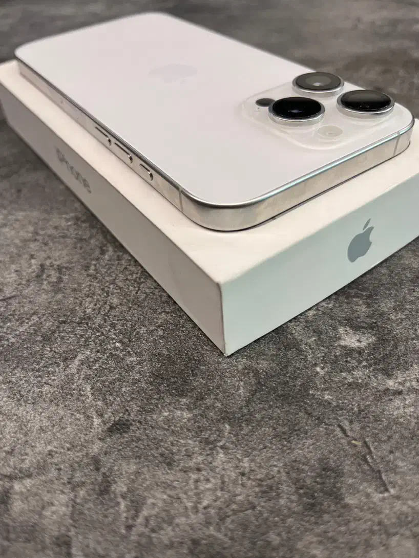 iphone 16promax 256 zaa در حد نو|موبایل|تهران, میدان ولیعصر|دیوار