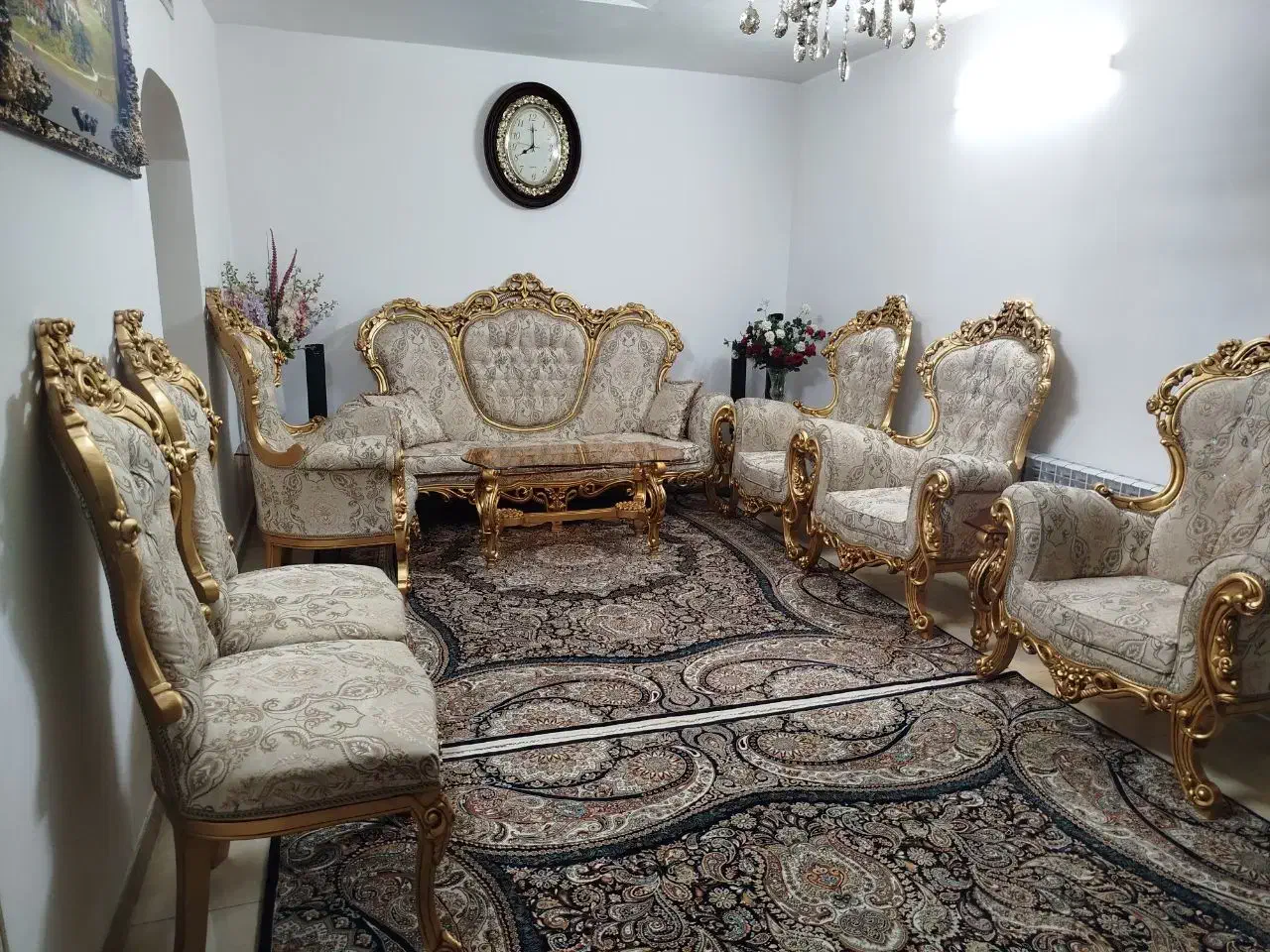 مبلمان سلطنتی ۹نفره چوب راش با ورق‌طلا|مبلمان خانگی و میز عسلی|اراک, |دیوار