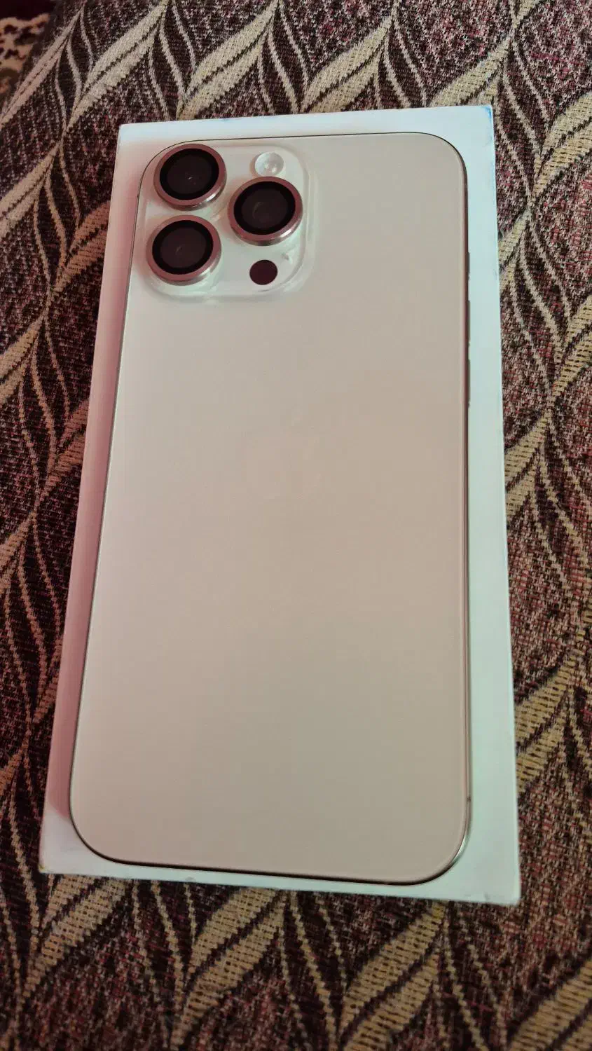 یک دستگاه ۱۶پرومکس|موبایل|تهران, امین حضور|دیوار