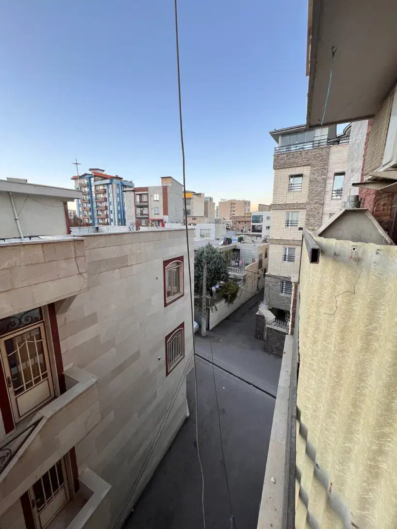 فروش واحد ۱۰۰ متری / ۲ خواب / تک واحدی|فروش آپارتمان|بروجرد, |دیوار