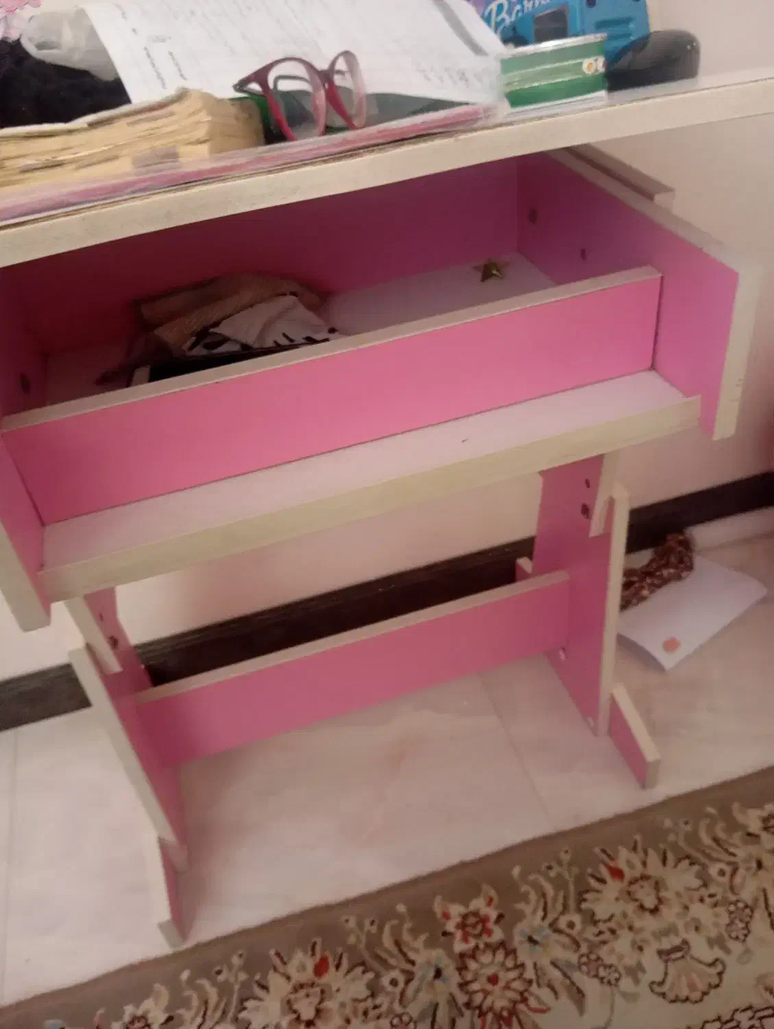 میز تحریر|لوازم التحریر|اراک, |دیوار