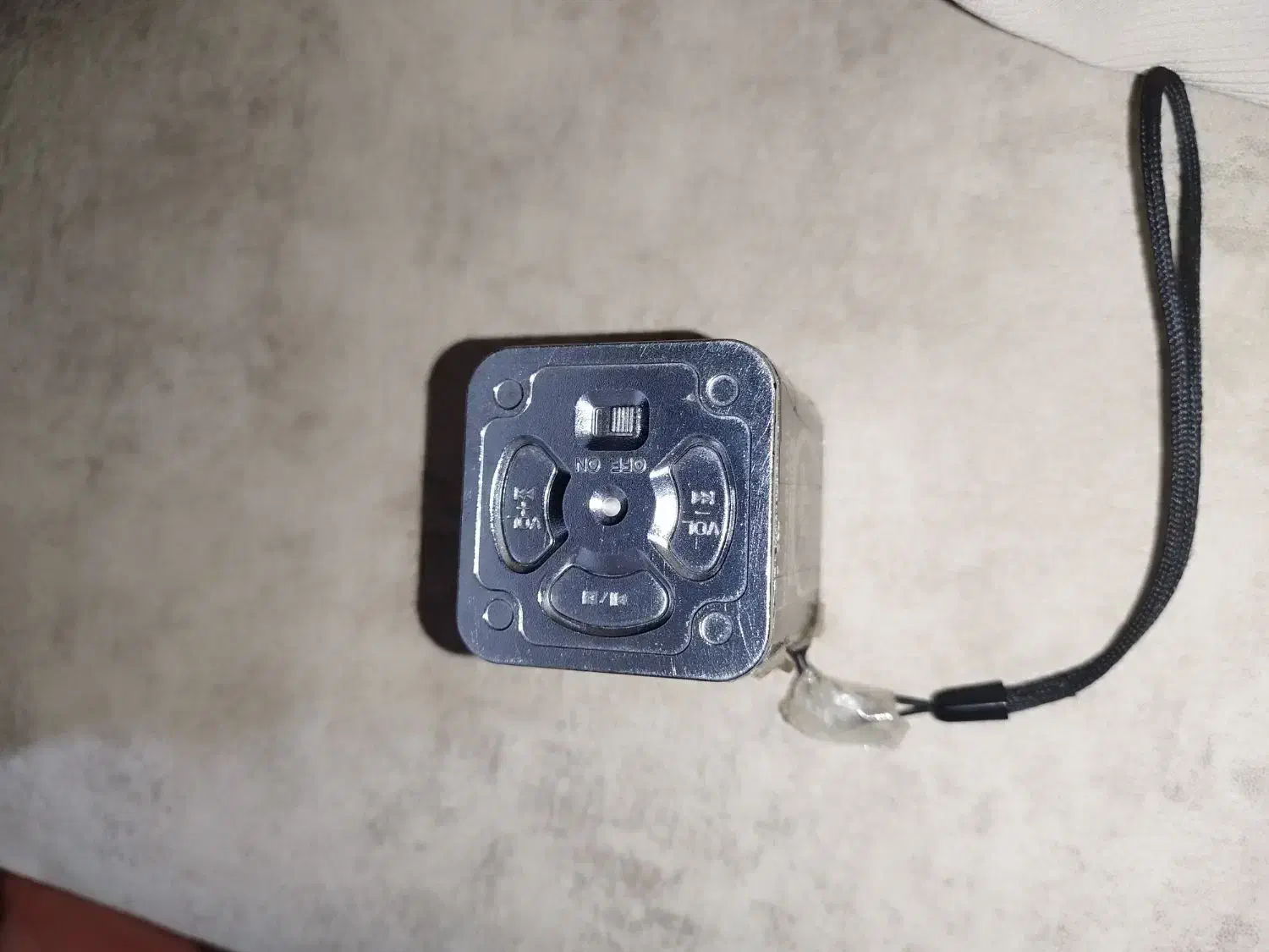 اسپیکر مینی|لوازم جانبی موبایل و تبلت|شیراز, تندگویان|دیوار