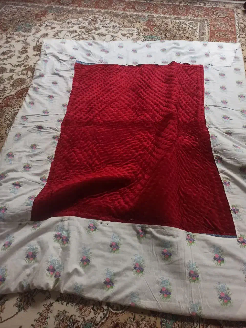 بالشت لحاف گلیم|رختخواب، بالش، پتو|کوهدشت, |دیوار