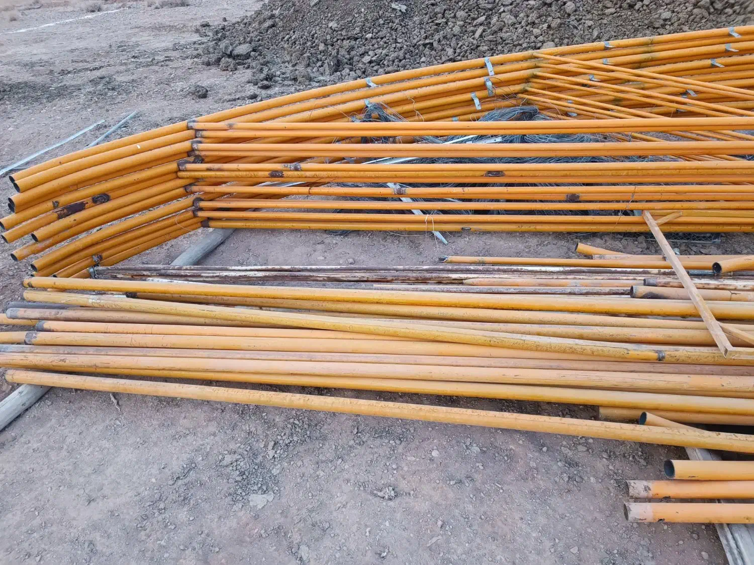 گلخانه در حد نو|گل و گیاه طبیعی|دهاقان, |دیوار