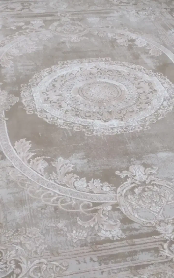 فرش۶ متری گل برجسته آکبند نو نو|فرش|بروجرد, |دیوار