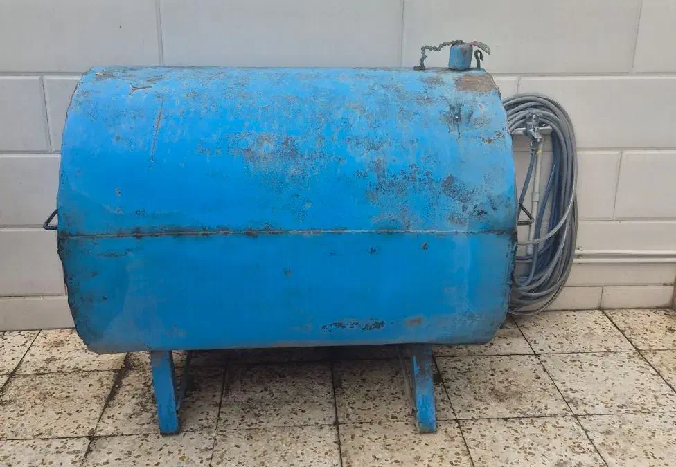 تانکر ۱۰۰۰ لیتری تمیز|ابزارآلات|سرخنکلاته, |دیوار