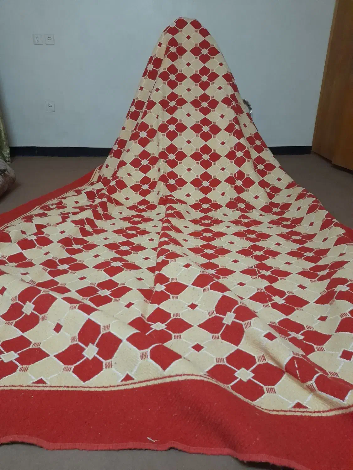 گلیم قدیمی|گلیم، جاجیم، گبه|اهواز, کمپلو جنوبی|دیوار