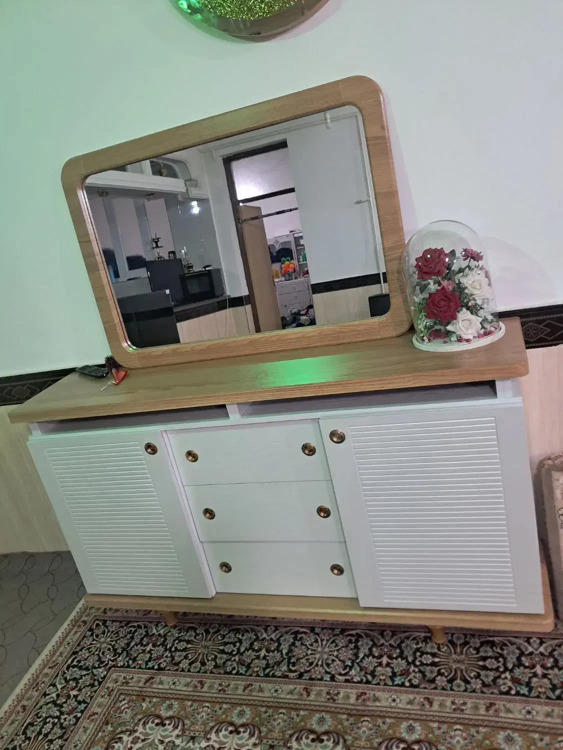 اینه کنسول|بوفه، ویترین، کنسول|سنگر, |دیوار