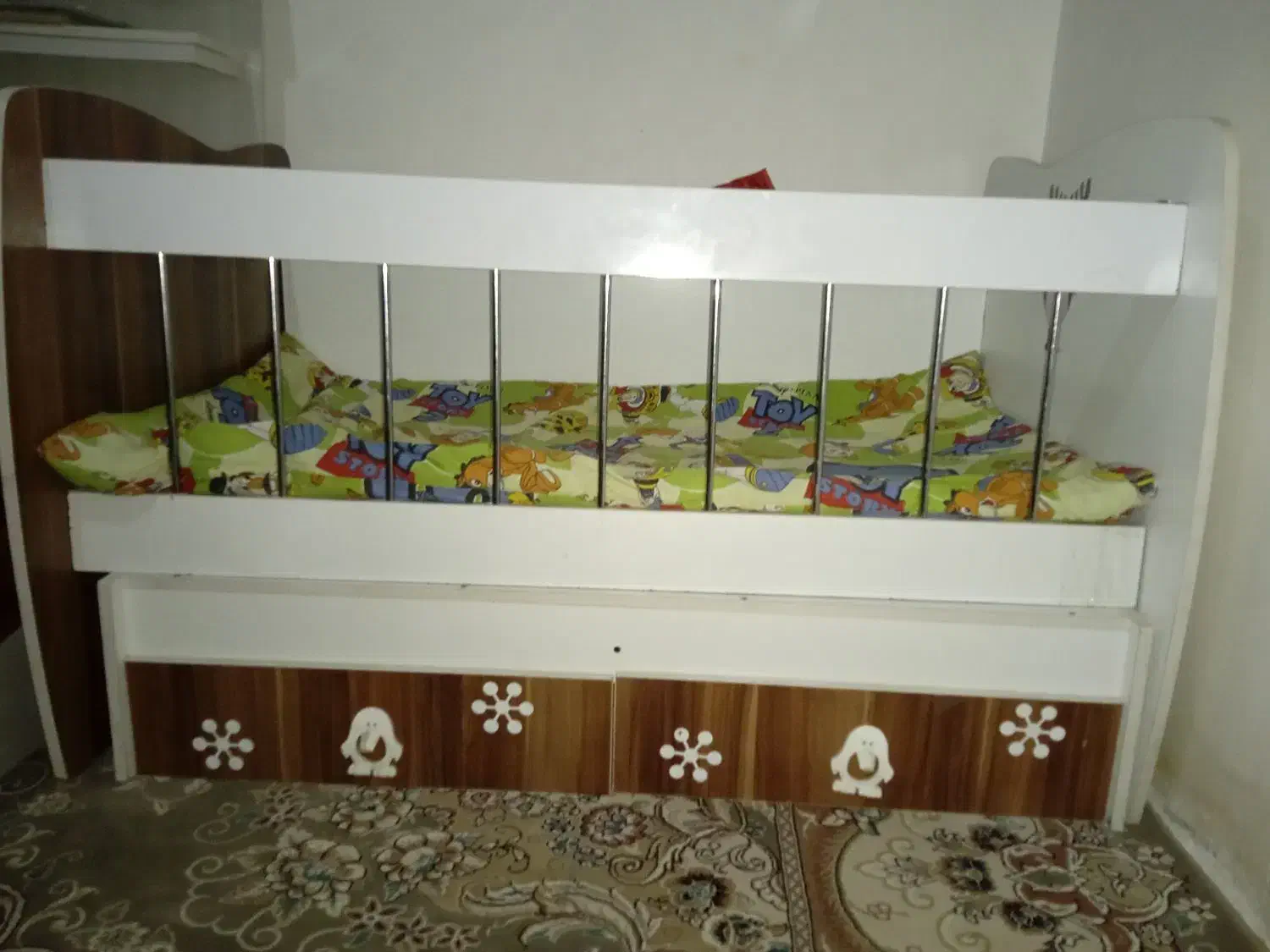 سرویس تخت وکمدکودک|تخت و سرویس خواب|تایباد, |دیوار