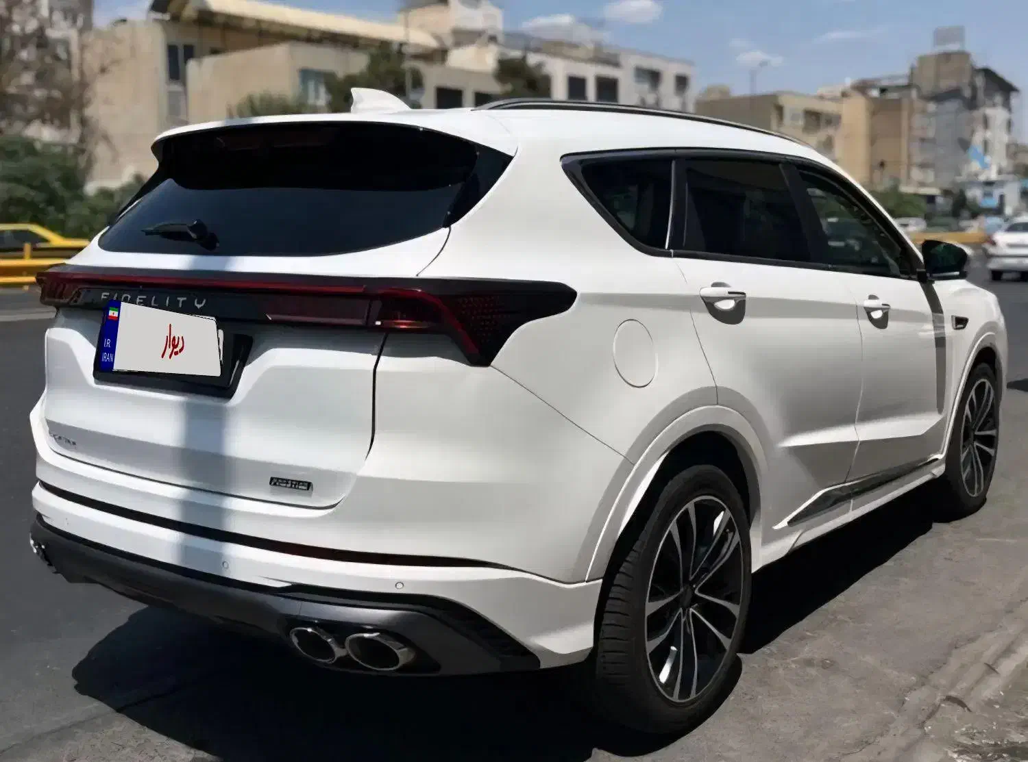 فیدلیتی پرستیژ ۷نفره|خودرو سواری و وانت|سیرجان, |دیوار