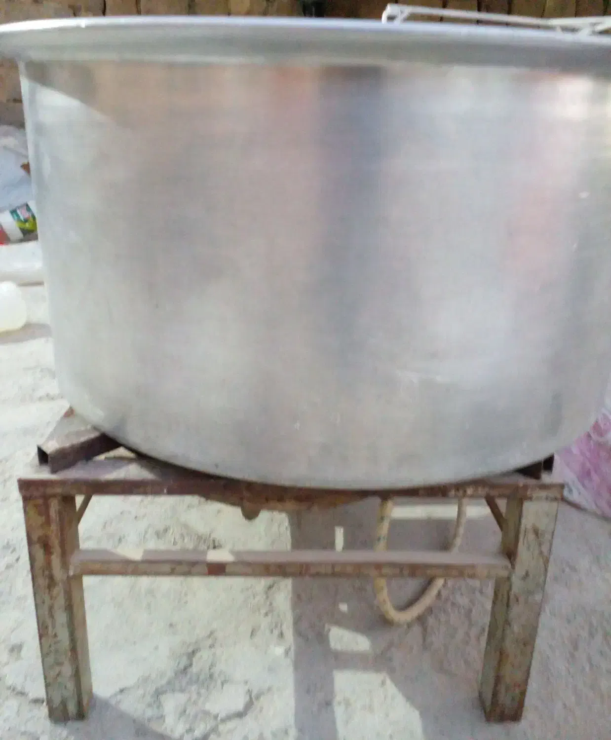 قابلمه نذری|ظروف پختوپز|سیوان, |دیوار