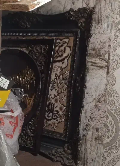 یک عدد تابلو فرش ویک تابلو چوبی|تابلو فرش|کهریزک, |دیوار