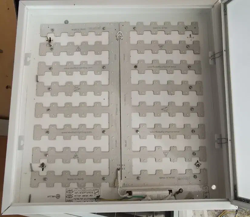 چراغ ال ای دی 60*60. و اف پی ال 3*36|لامپ و چراغ|درگهان, |دیوار