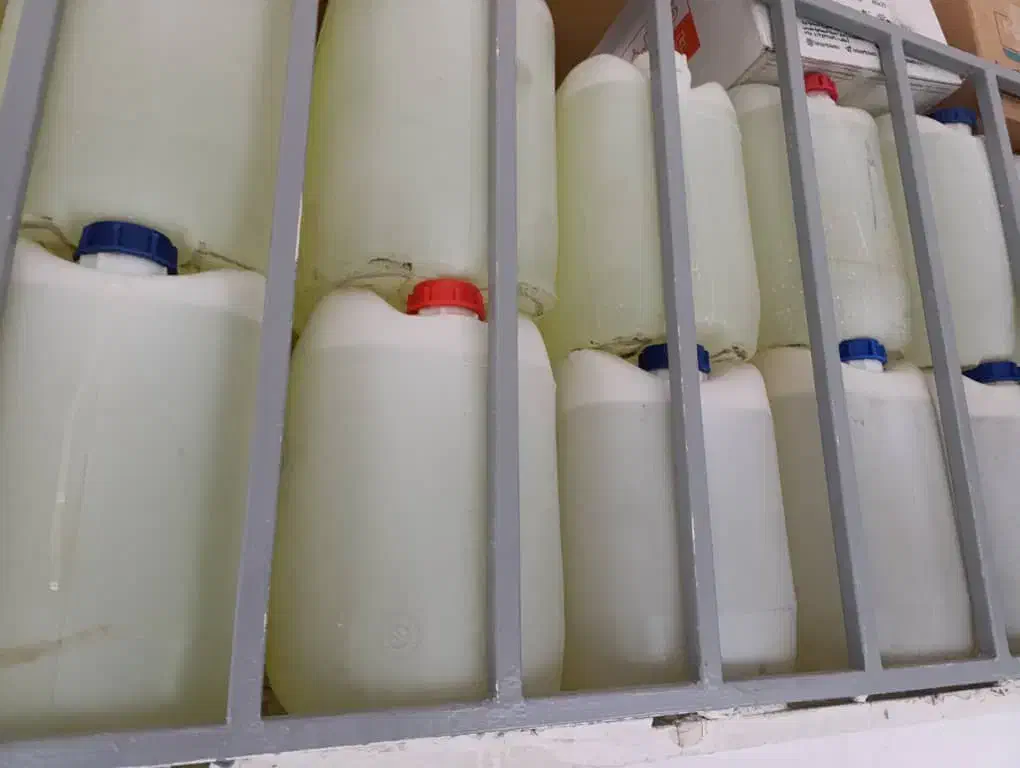 مایع دست و سفیدکننده و..|مواد شوینده و دستمال کاغذی|کرمان, |دیوار