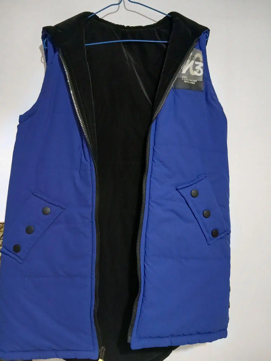 پافر دو رو نو|لباس|شیراز, لاله|دیوار