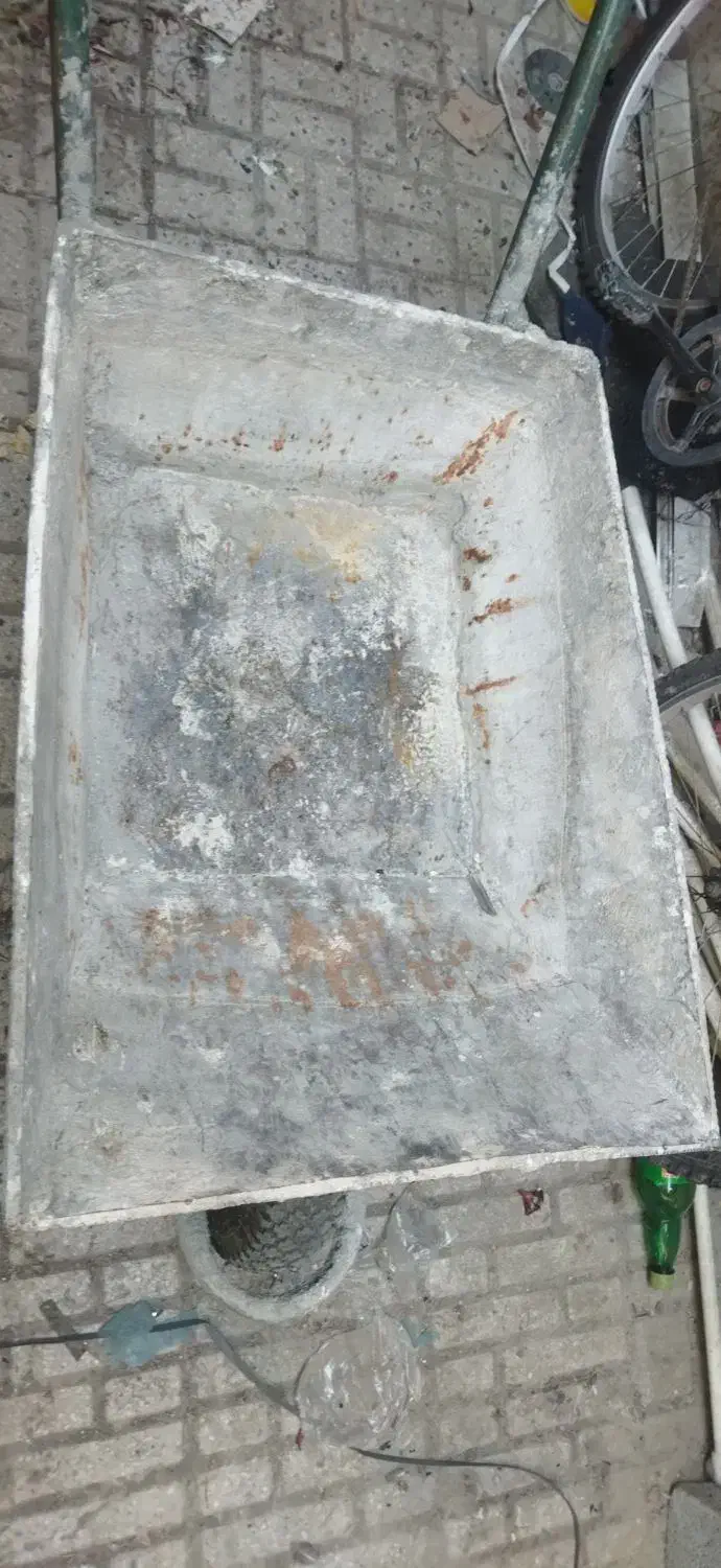 فرغون بیل کلنگ|مصالح و تجهیزات ساختمان|کرمانشاه, |دیوار