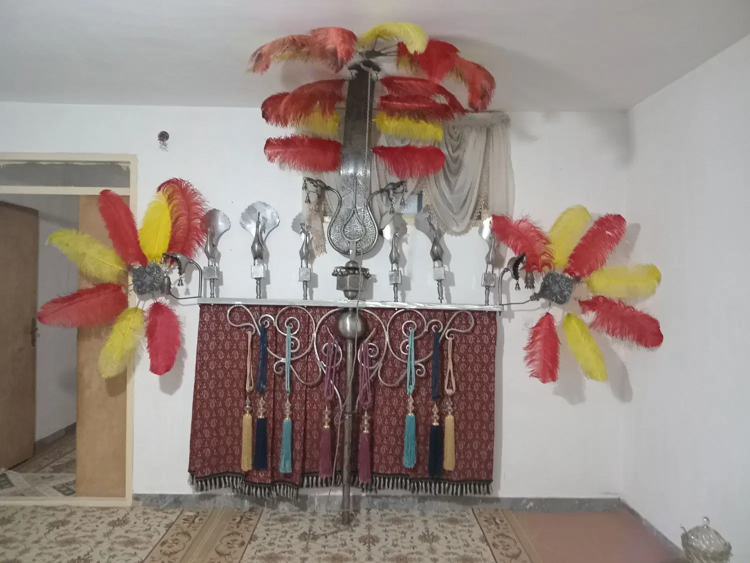 علامت|مجسمه، تندیس، ماکت|قرچک, مهدیه|دیوار