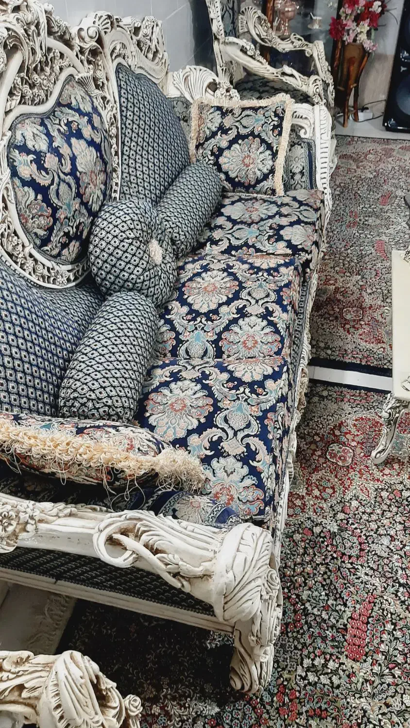 مبلمان سلطنتی استیل ۹نفره با میز|مبلمان خانگی و میز عسلی|تربت جام, امام|دیوار