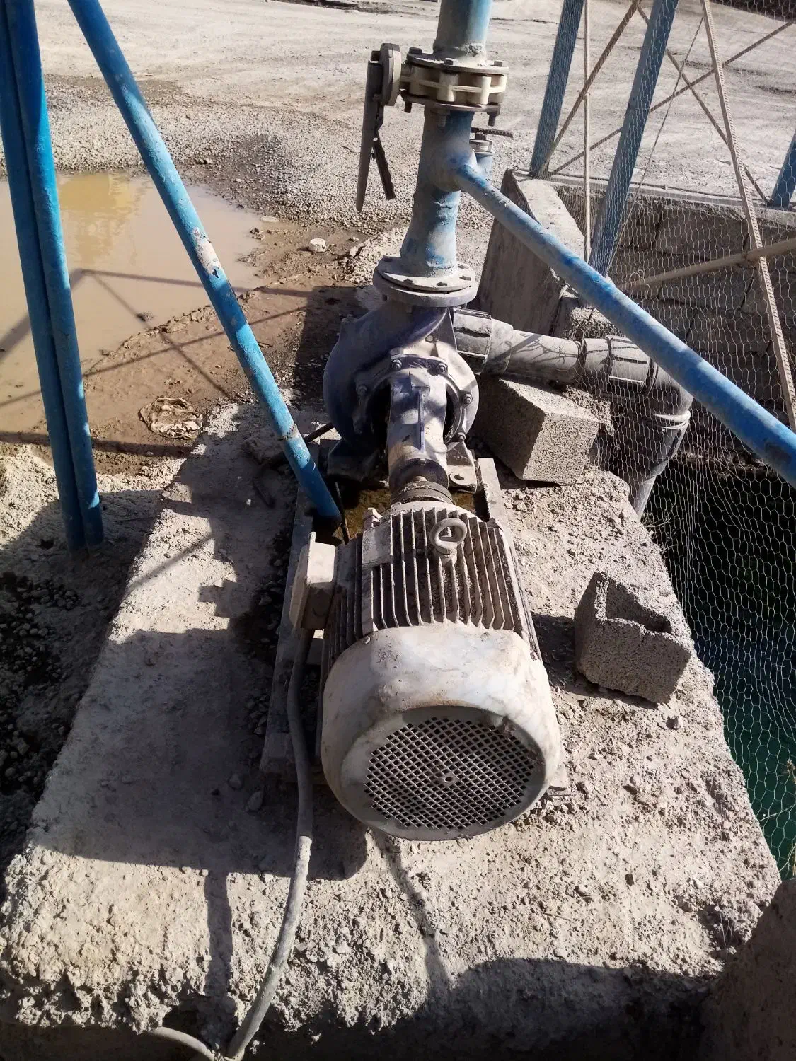 تاسیسات ولوله کشی وجوشکاری سیار|خدمات پیشه و مهارت|زالیان, |دیوار