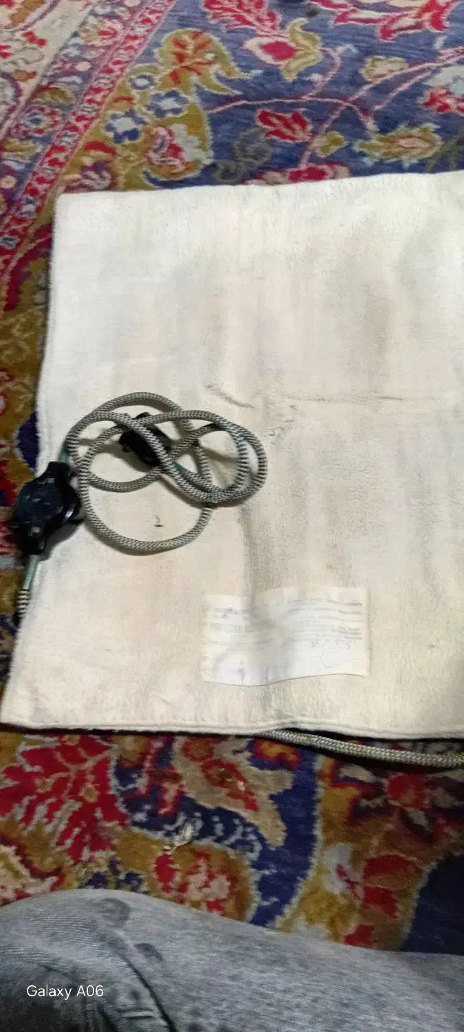 تشکچه برقی|رختخواب، بالش، پتو|کرمان, |دیوار