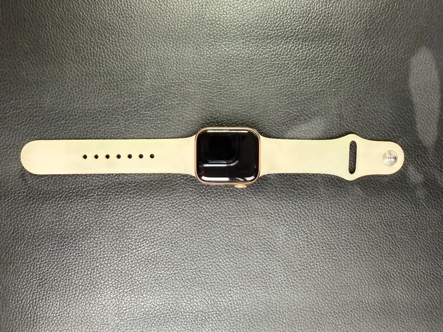 اپل سری se7|ساعت|رشت, منظریه|دیوار