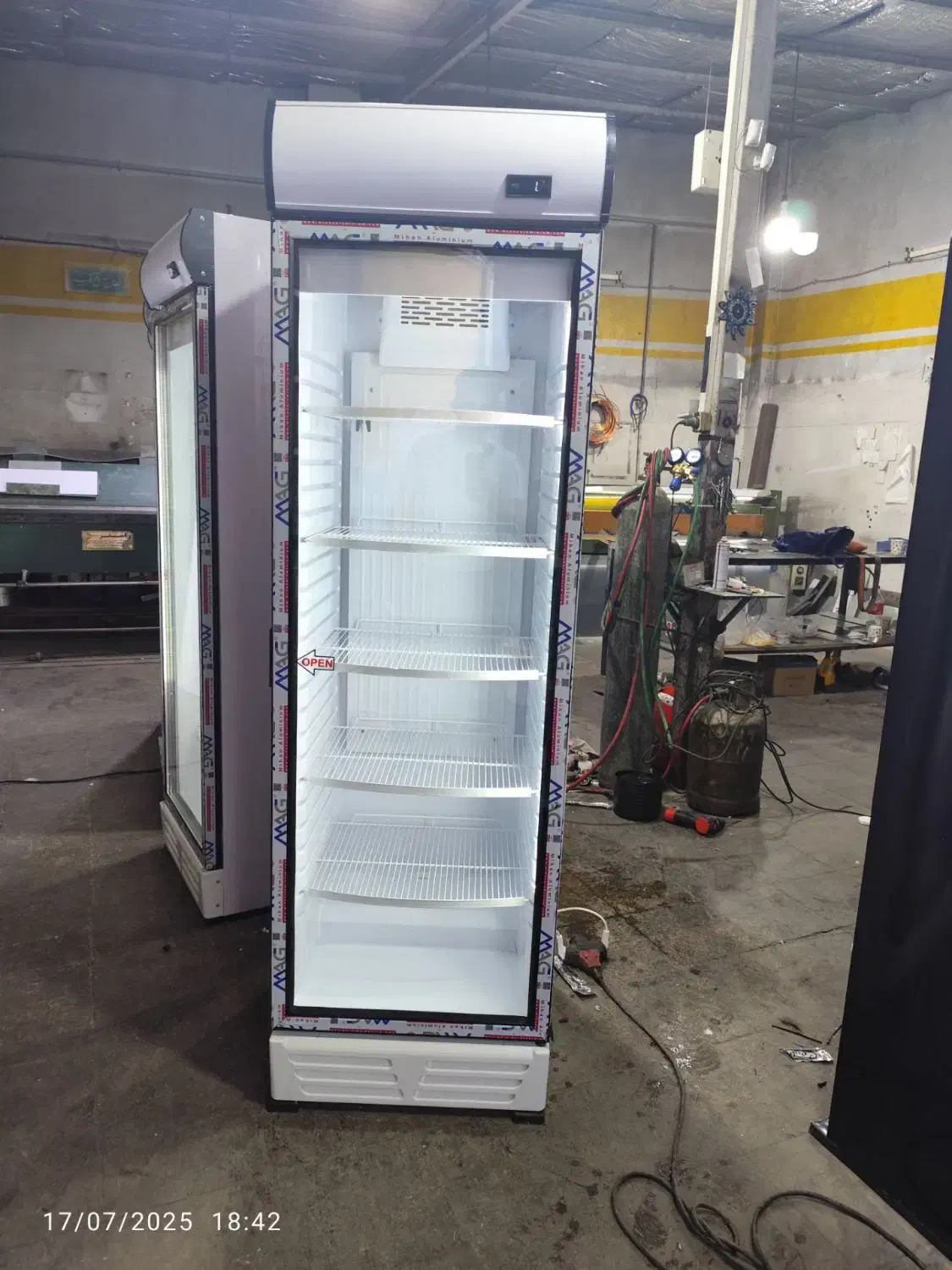 فالوده و یخچال ۶۰|فروشگاه و مغازه|طارم, |دیوار