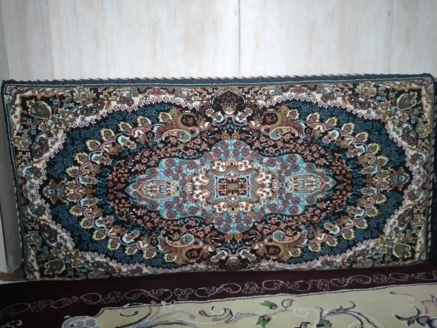 پشتی|پشتی|قیدار, |دیوار