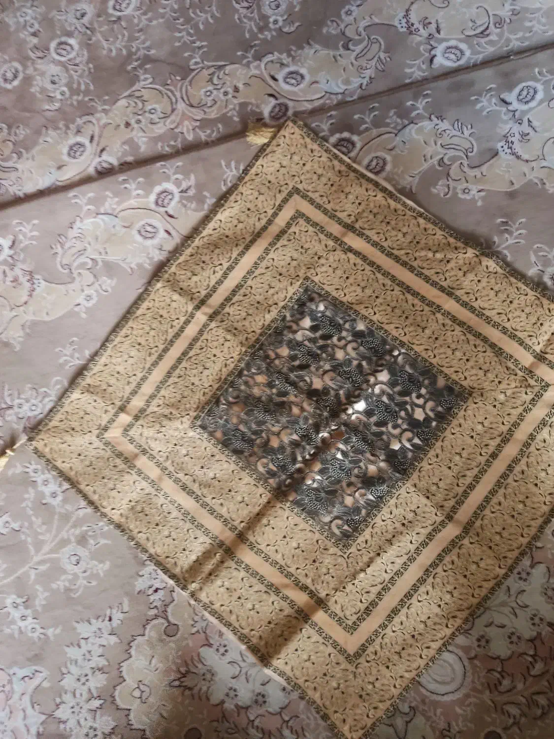 رومیزی،زیره ساتن|پرده، رانر، رومیزی|خرم‌آباد, |دیوار