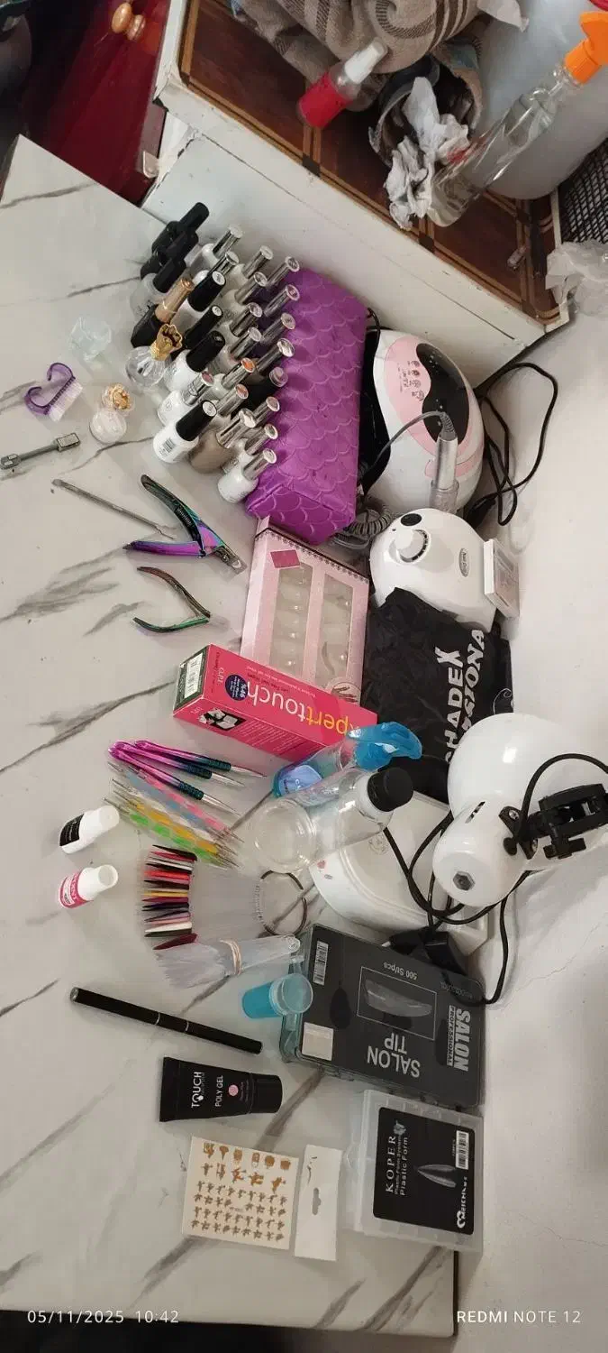 فروش وسایل کاشت ناخن|آرایشگاه و سالنهای زیبایی|جهرم, |دیوار