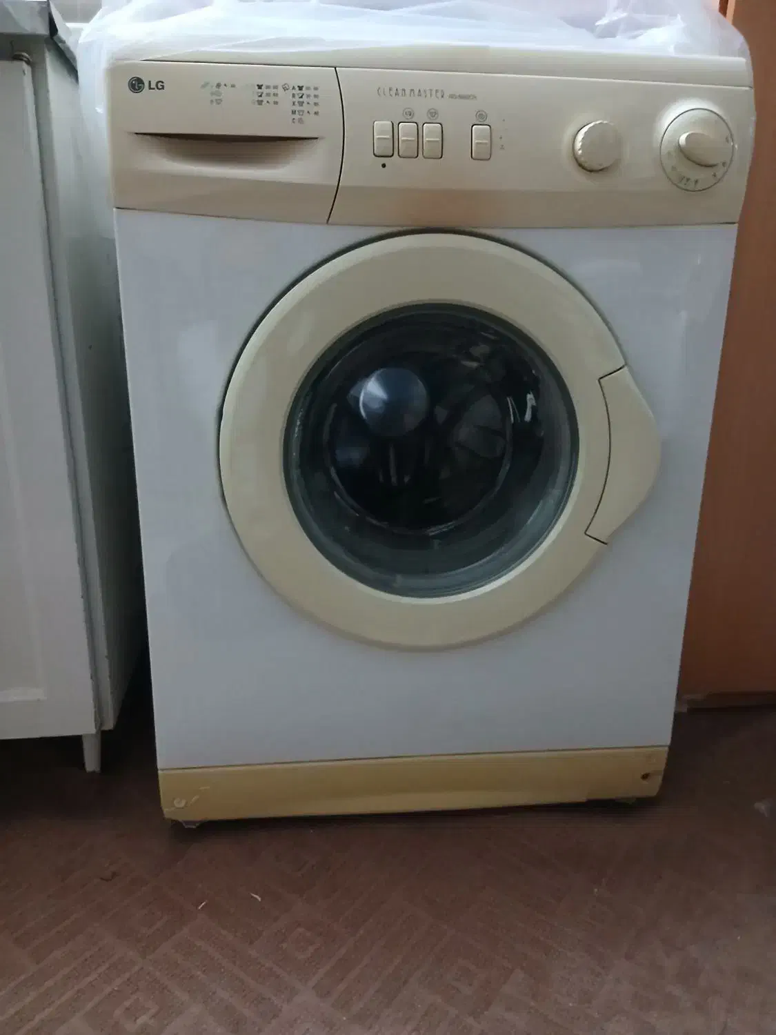 ماشین لباسشویی ال جی تمیز کار کرده|ماشین لباسشویی و خشککن لباس|شاهرود, |دیوار