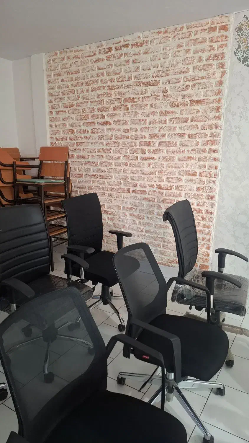 اجاره فضای آموزشی|اجارهٔ کوتاه‌مدت دفتر کار و فضای آموزشی|تهران, گیشا|دیوار