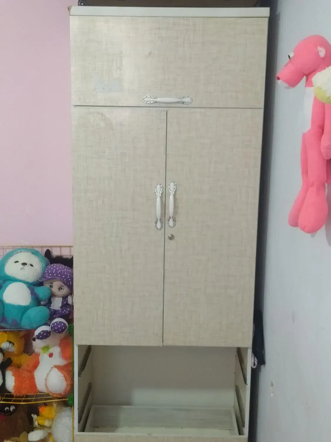 کمدجالباس|جاکفشی، کمد، دراور|ایلام, |دیوار