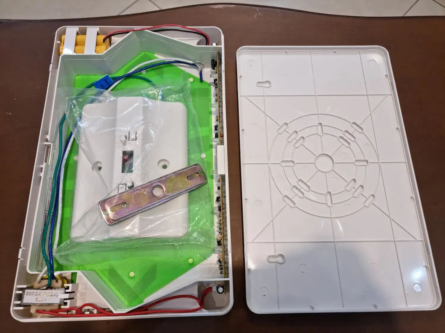 چراغ خروج اضطراری Exit light|لامپ و چراغ|تهران, ونک|دیوار