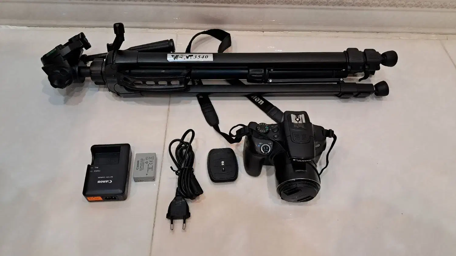 دوربین سوپر زوم sx60hs|دوربین عکاسی و فیلم‌برداری|بروجرد, |دیوار