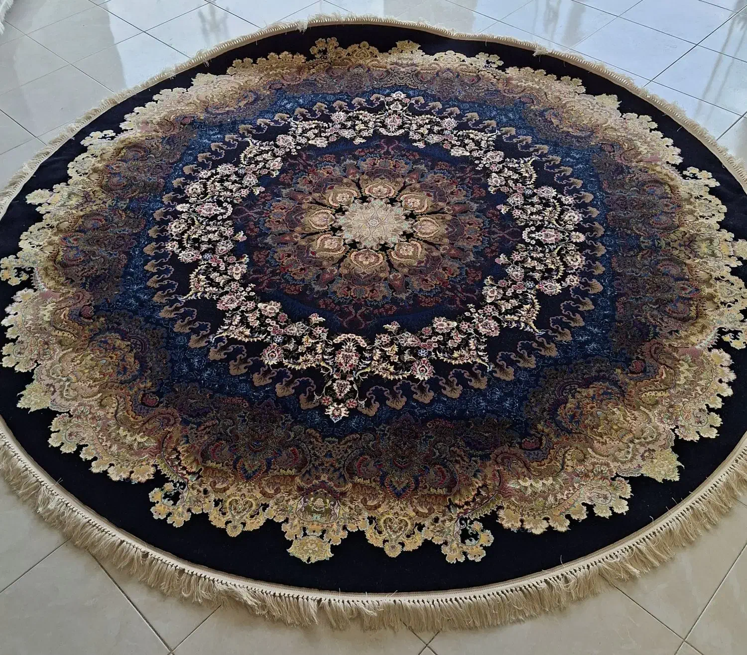 فرش گرد ۳*۳|فرش|لنجان, |دیوار