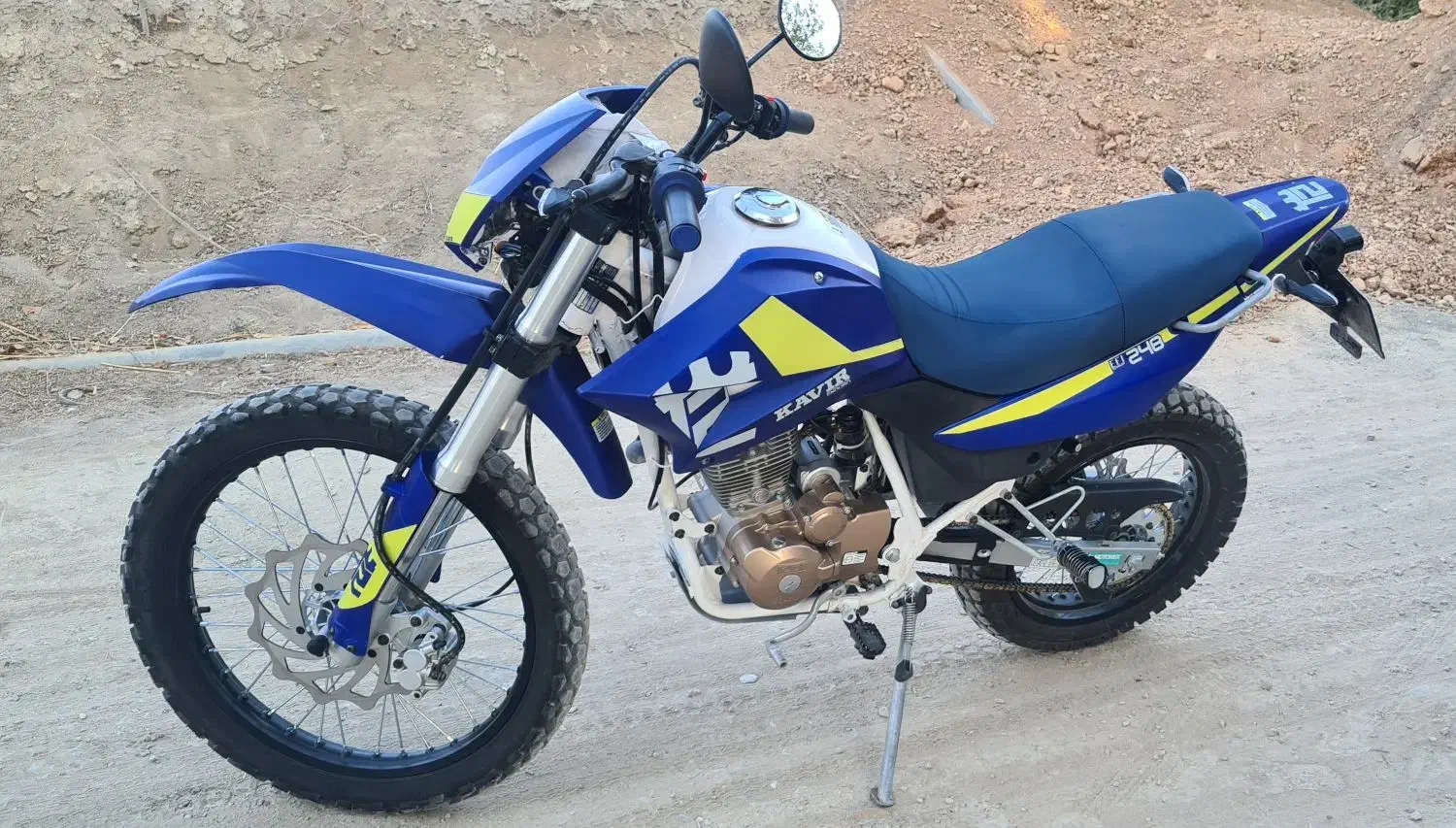 موتور  کویر تریلt2|موتورسیکلت|اصفهان, آبشار|دیوار