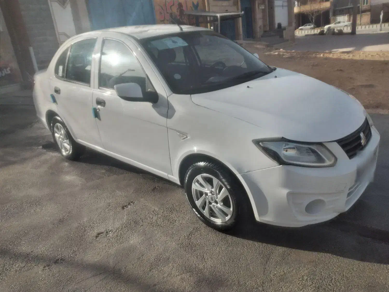 ساینا|خودرو سواری و وانت|سرپل ذهاب, |دیوار