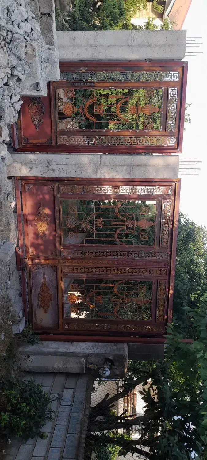 سازنده انواع درب دپنجره آهنی وفرم چهارچوب فرانسوی|خدمات پیشه و مهارت|ساری, |دیوار