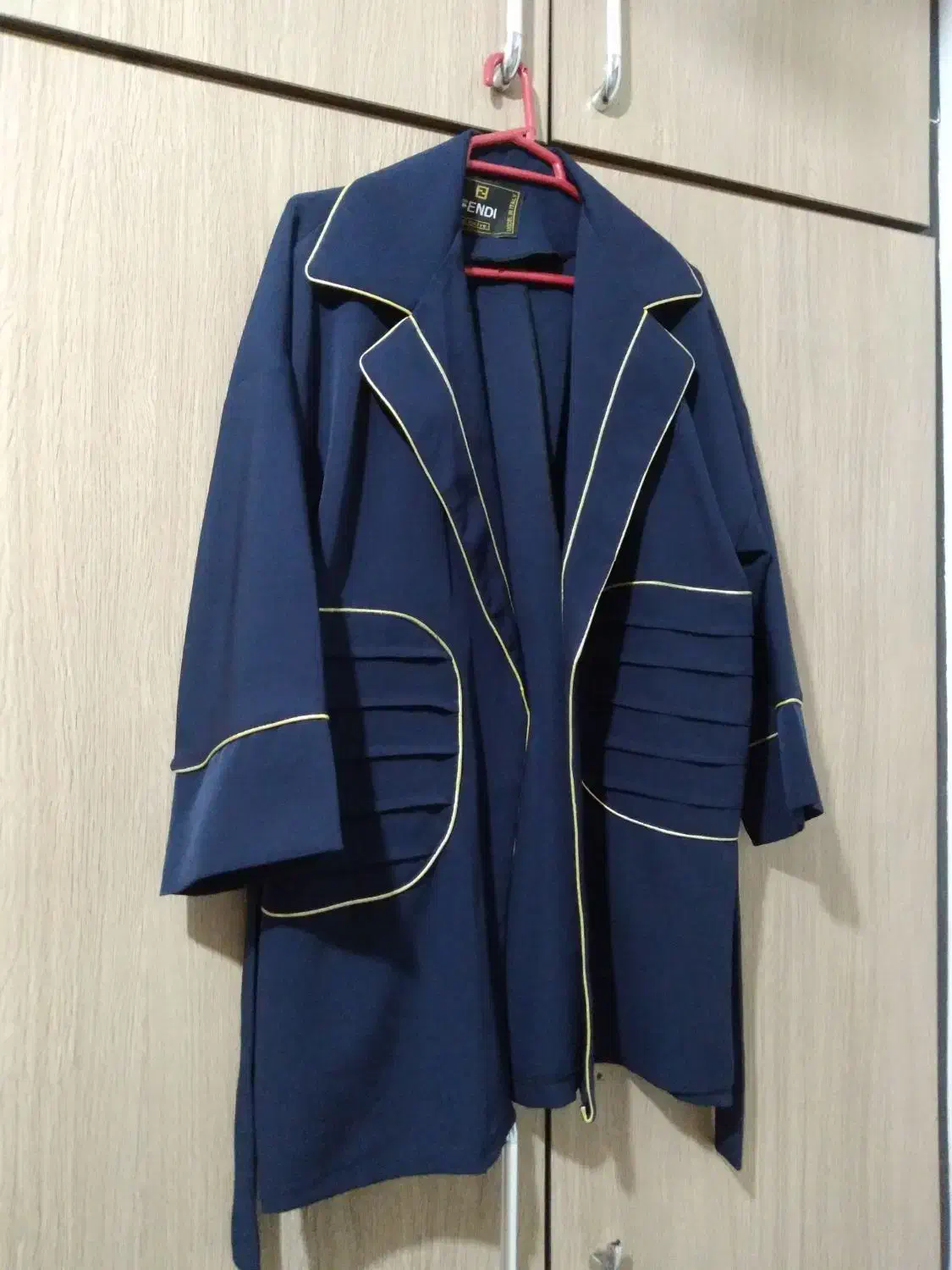 پالتو و مانتو سایز بزرگ در حد نو|لباس|آستانه اشرفیه, |دیوار