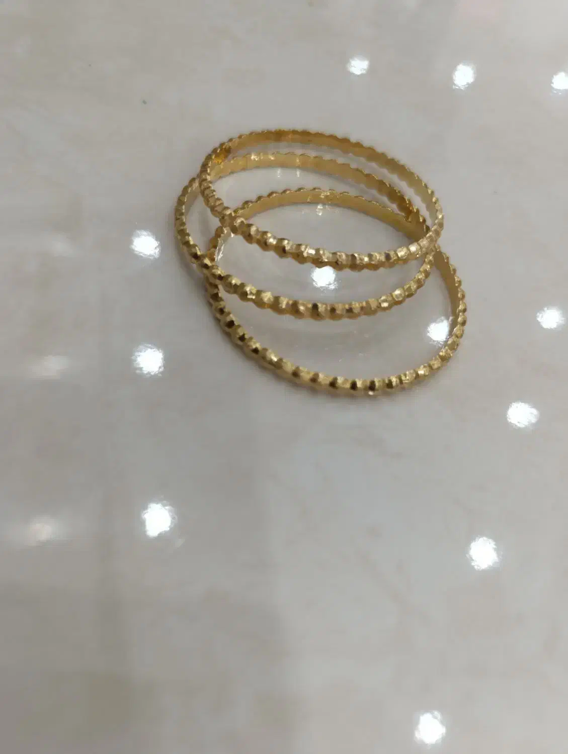 النگو|جواهرات|رودخانه, |دیوار