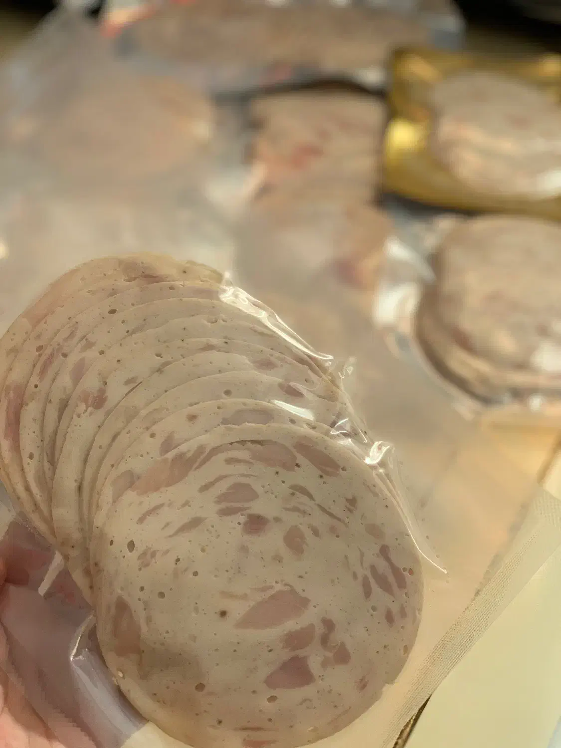 سوسیس و کالباس خانگی|خوردنی و آشامیدنی|تهران, مختاری|دیوار