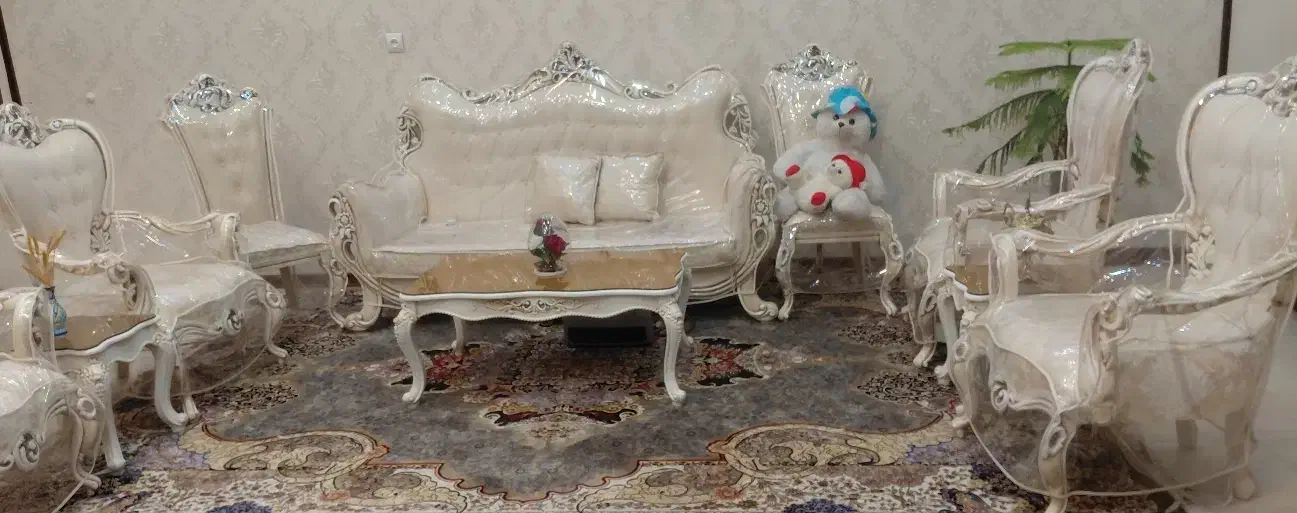 مبل سلطنتی|مبلمان خانگی و میز عسلی|سمیرم, |دیوار